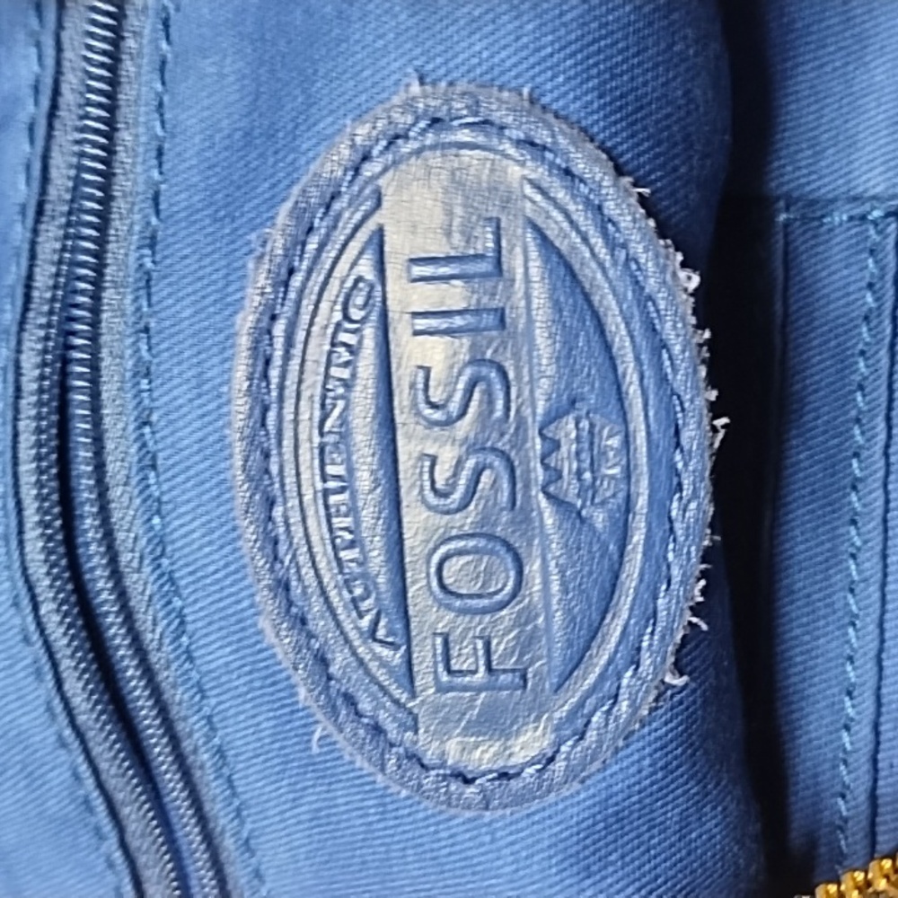 Fossil Blue Purse - Picture 2 of 5